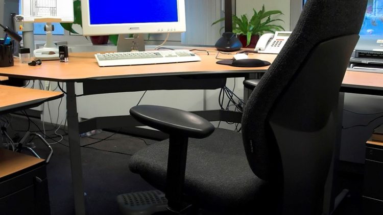 Belastingdienst wacht nieuwe arresten Hoge Raad over box 3 af